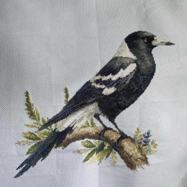 Pearched Magpie Cross Stitch Pattern - Etsy image 2